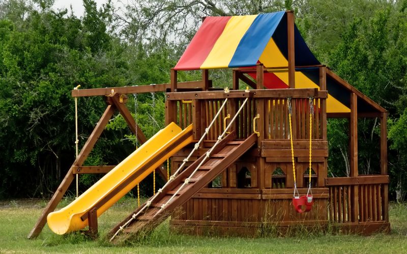 Swing Set Repair in Kansas City, KS